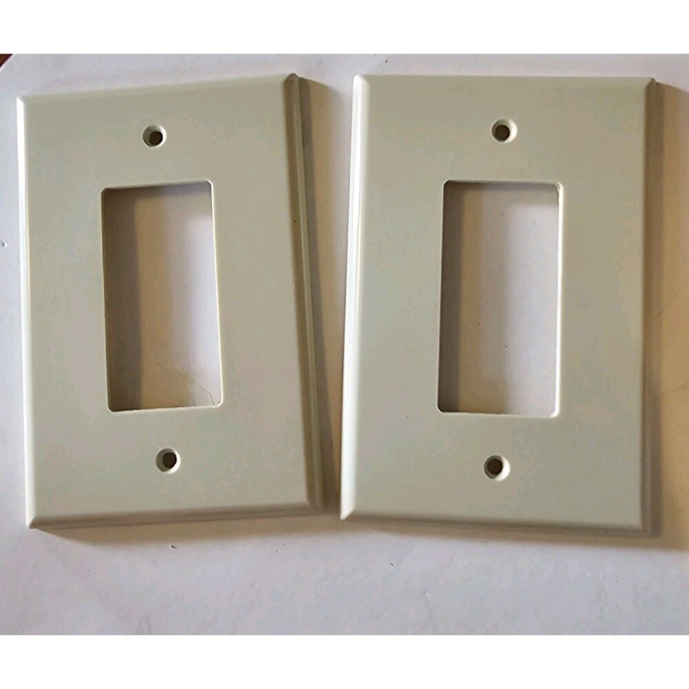 Leviton Single Gang Decora Plastic Wall Plate-Ivory (Lot of 2)